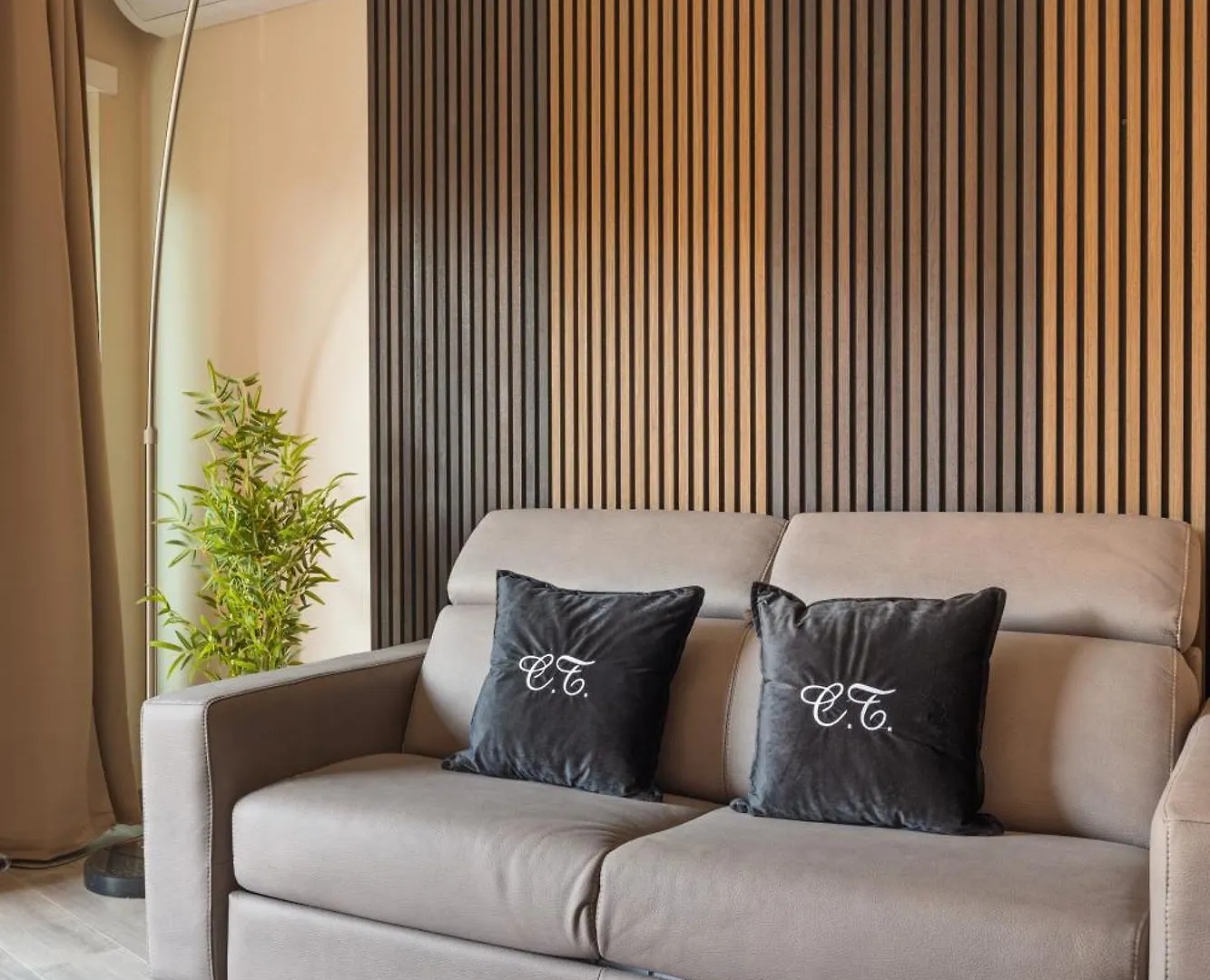 Charming Trastevere One Rome Apartment